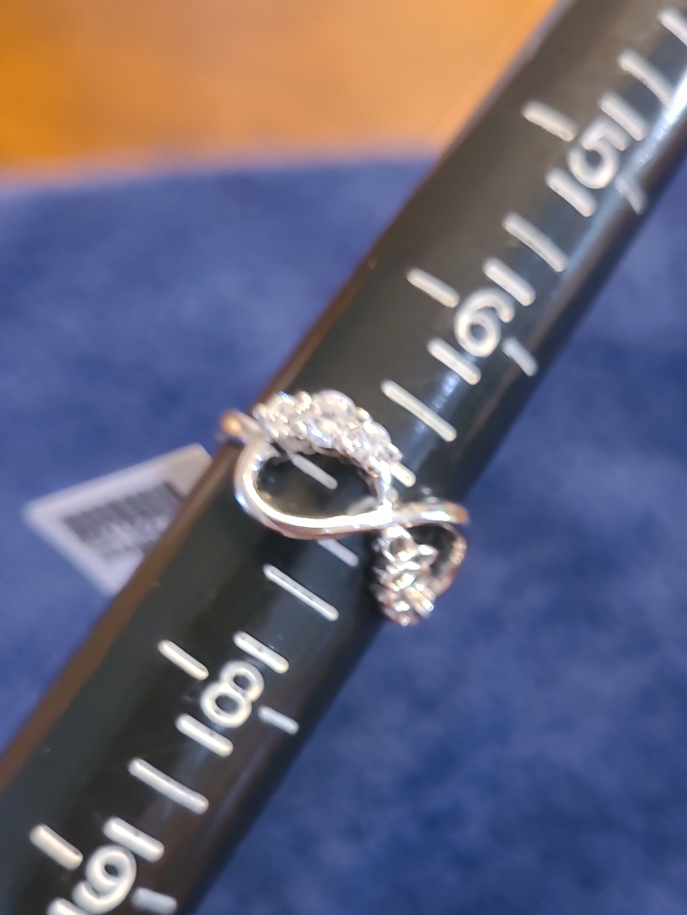 Silver 925 Infinity Floral Ring with Moissanite Stones - Unbranded
